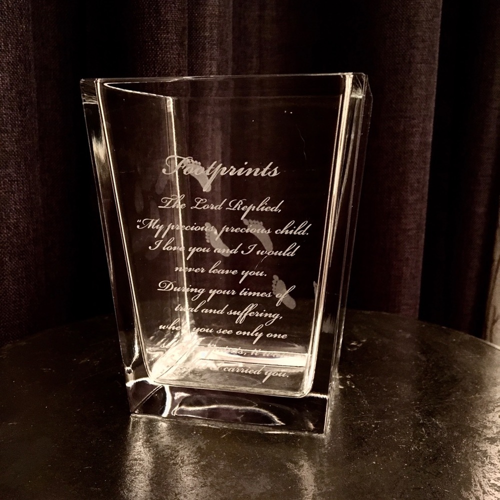 Beautiful Foot Prints Prayer Etched Glass Vase